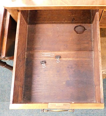 Lot 44 - A George III mahogany and boxwood strung...