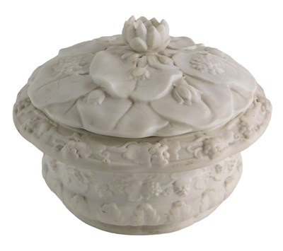 Lot 164 - A Victorian Parianwar jar and cover, the lid...
