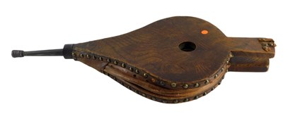 Lot 191 - A late 19th/early 20thC elm leather and brass...