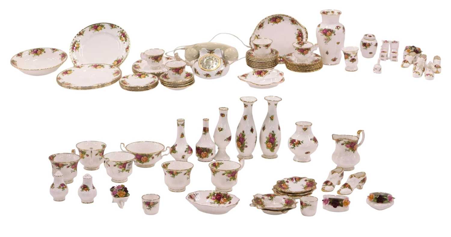 Lot 15 - A large quantity of Royal Albert tea ware,...
