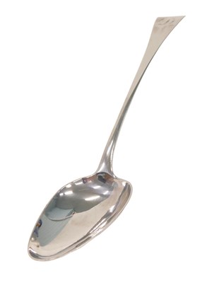 Lot 170 - A George III silver Old English pattern...
