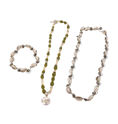 Lot 475 - Two Yvone Christa jewellery items, comprising...