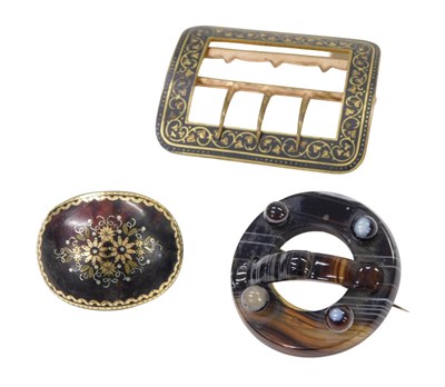 Lot 440 - Victorian and later jewellery, comprising a...