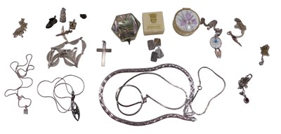 Lot 565 - A group of costume jewellery, comprising...
