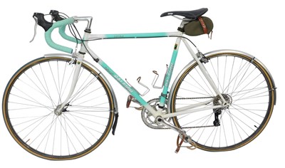 Lot 7 - A Raleigh S31 Club road bicycle, Shimano...