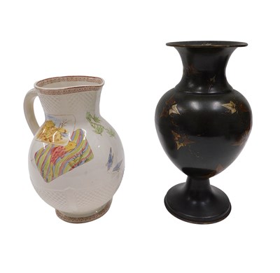 Lot 106 - A late 19thC Chinoiserie decorated toleware...
