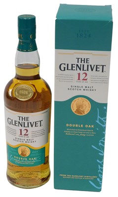 Lot 102 - A bottle of Glenlivet twelve years of age...