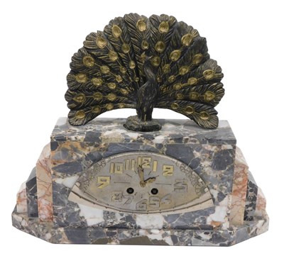 Lot 113 - A French Art Deco marble mantel clock, mounted...