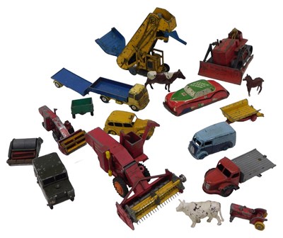 Lot 146 - A collection of diecast and tin plate vehicles,...