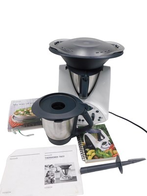 Lot 174 - A Vorwerk thermomix multi-cooker, with...