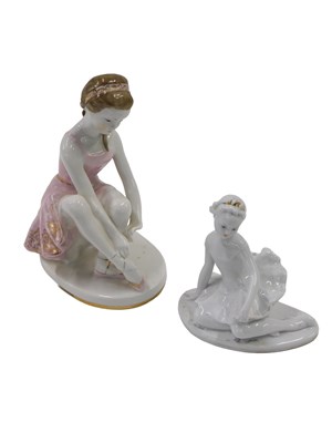 Lot 380 - A 20thC USSR porcelain figure of the ballerina...