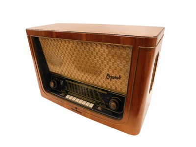Lot 560 - A vintage Telefunken valve radio, in a walnut...
