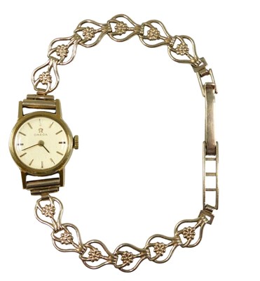 Lot 58a - A ladies 9ct gold Omega wristwatch, with...