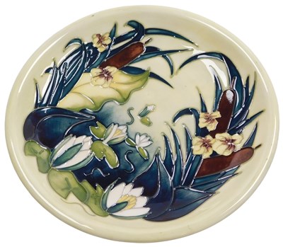 Lot 118 - A Moorcroft pottery Lamia pattern plate, dated...