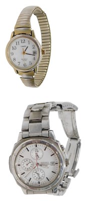 Lot 421 - A Seiko chronograph gentlemens...