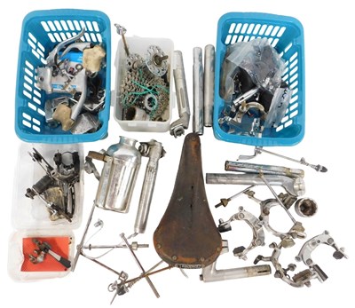 Lot 69 - Bicycle spares, including a Decathlon chain, a...