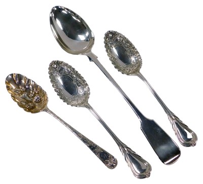 Lot 218 - A George III silver berry spoon, the bowl...