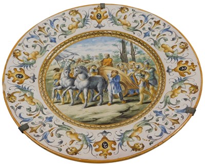 Lot 315 - An 18thC Italian maiolica pottery charger,...