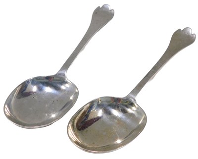 Lot 34 - A pair of Edward VII silver trefid topped...