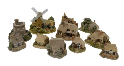 Lot 157 - Various Lilliput Lane cottages, Ostlers Keep,...