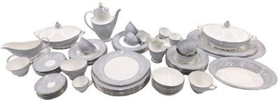 Lot 210 - A Royal Doulton Valley Field pattern part...