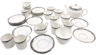 Lot 212 - A Wedgwood Amherst part service, to include...