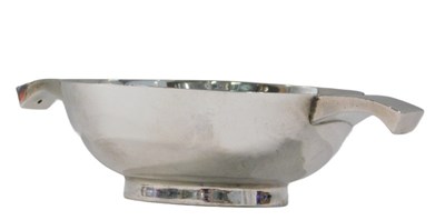 Lot 236 - An Elizabeth II Scottish silver quaich, by...