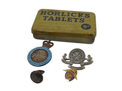 Lot 314 - Badges, comprising a silver Royal Observer...