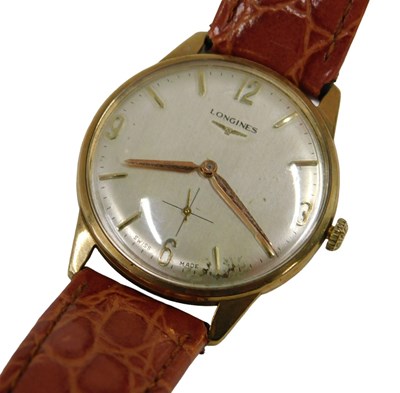 Lot 323 - A Longines 9ct gold cased gent's wristwatch,...