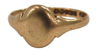 Lot 67 - A 9ct rose gold signet ring, Birmingham 1926,...