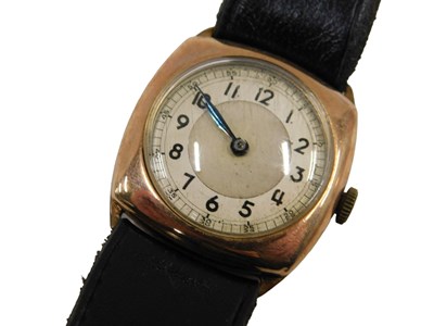 Lot 376 - A 9ct rose gold cased 1960s gentlemen's...