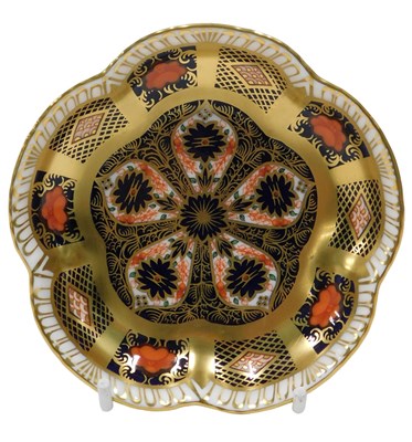 Lot 488 - A Royal Crown Derby Old Imari pattern flower...