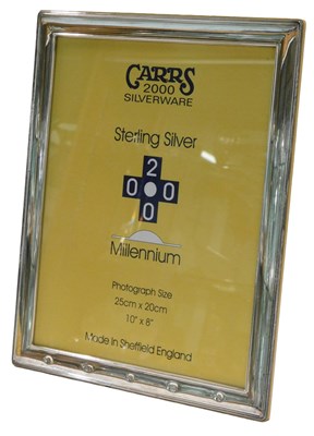 Lot 382 - An Elizabeth II silver frame, by Carrs, of...