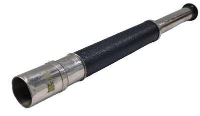 Lot 423 - A Ross of London pattern 373B chrome telescope,...