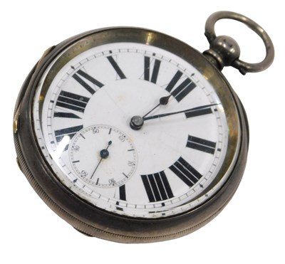 Lot 689 - A Victorian silver pocket watch, the white...