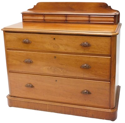 Lot 814 - A Victorian mahogany dressing chest, the...