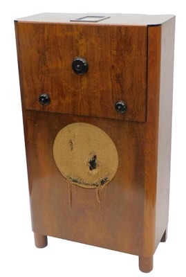 Lot 947 - A mid 20thC walnut cased freestanding Murphy...