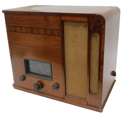 Lot 983 - A mid 20thC walnut cased radio, Ultra Electric...