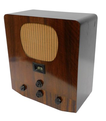 Lot 998 - A mid 20thC walnut cased radio, probably a...