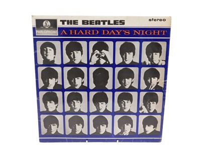 Lot 1121 - The Beatles A Hard Days Night record...